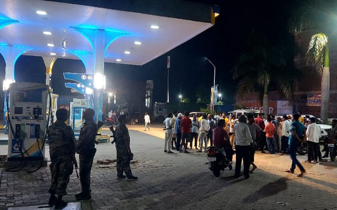 patratu petrol pump firing jharkhand crime news patratu petrol pump firing jharkhand crime news