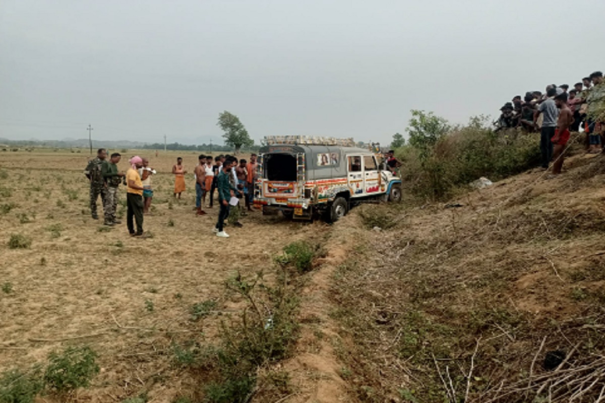 Road Accident: गिरिडीह में दो अलग- अलग सड़क दुर्घटनाओं में 1 की मौत, आठ घायल Road Accident: गिरिडीह में दो अलग- अलग सड़क दुर्घटनाओं में 1 की मौत, आठ घायल