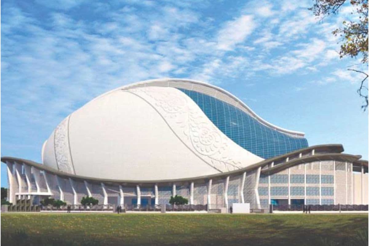 Dhono Dhanyo Auditorium : आनेवाली थी ममता बनर्जी, अचानक गिर गया होर्डिंग समेत गेट, बड़ा हादसा टला