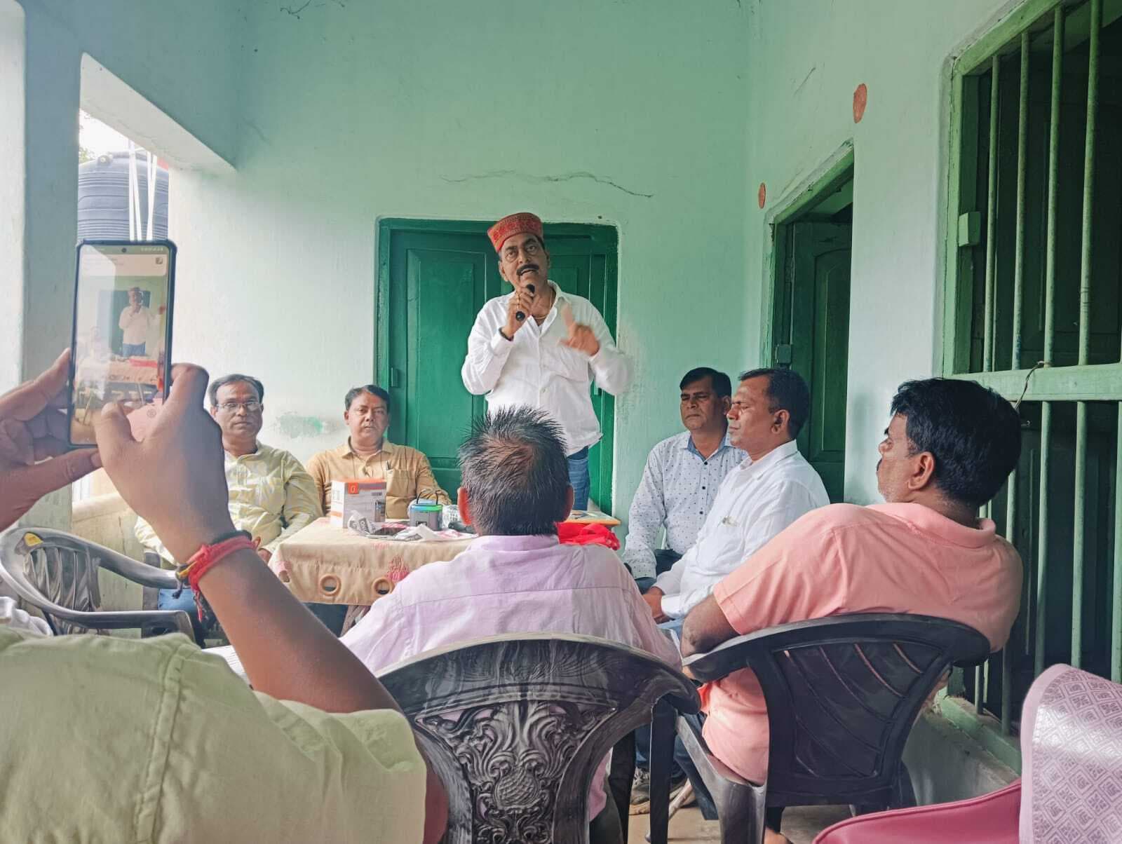 लोकसभा चुनाव का मिले क्षतिपूर्ति अवकाश : गांधी