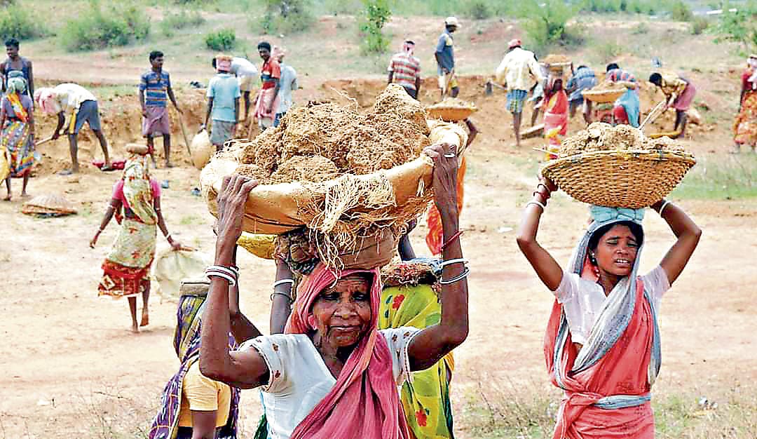 बीरभूम जिले के 11 हजार जॉबकार्ड धारकों के लिए बनाये गये 86 लाख श्रम दिवस