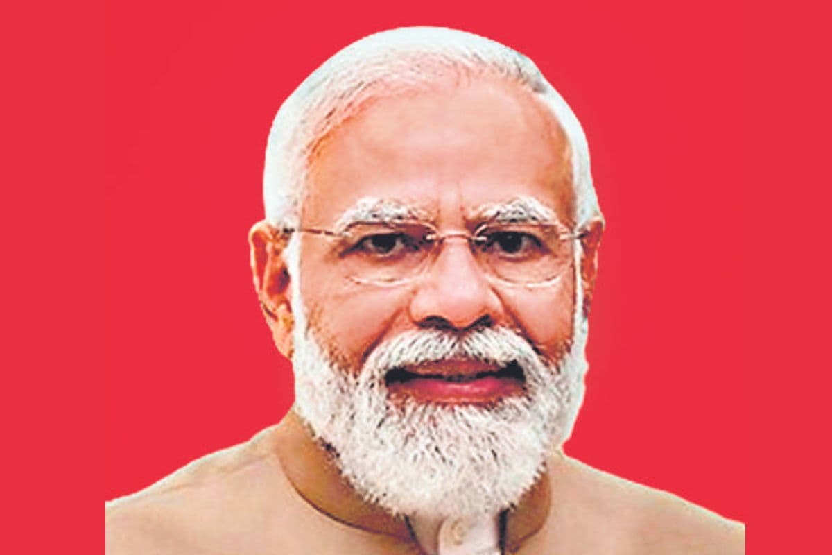 स्वच्छ एवं समृद्ध भारत बनाने की ओर बढ़ें मोदी