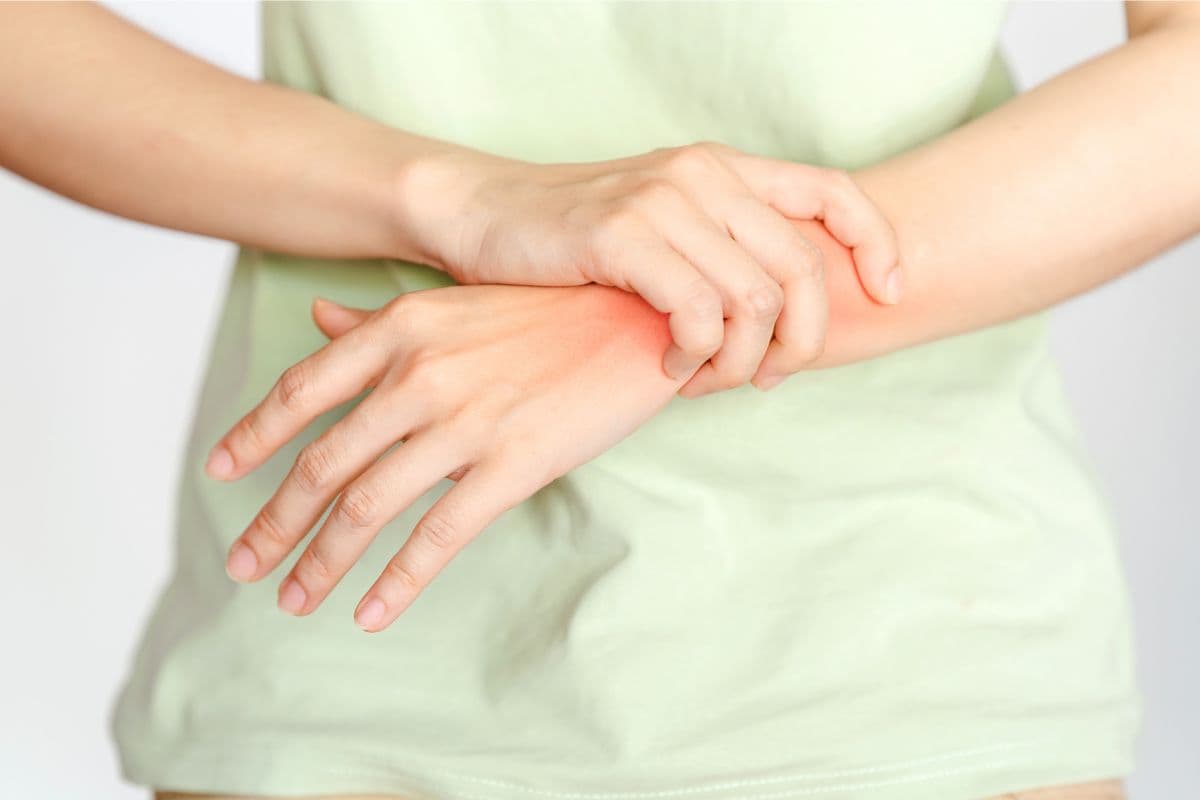 Rheumatoid arthritis: रूमेटॉइड आर्थराइटिस के शुरुआती लक्षण और पहचान