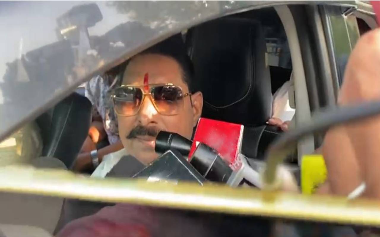 ‘दारोगा भागो..मामला अब हम देखेंगे’ मोकामा गोलीबारी में अनंत सिंह पर थानेदार ने लगाए ये गंभीर आरोप…