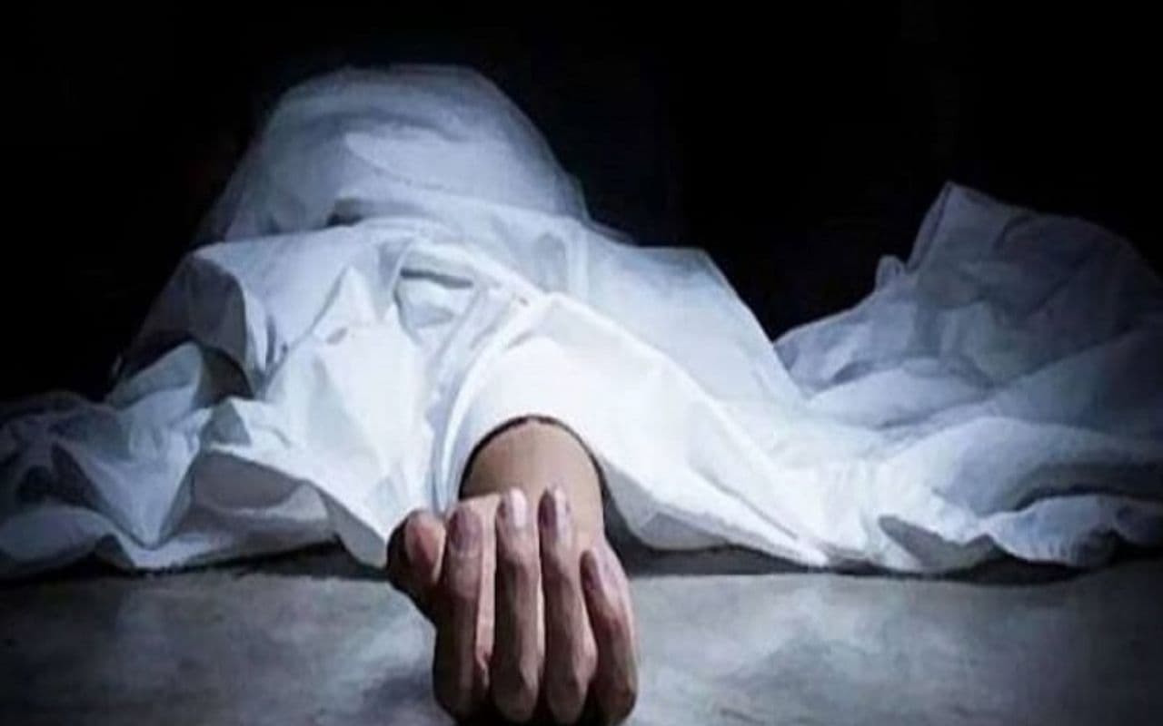 Bihar News: पल भर में टूट गईं एक ही परिवार के दो बच्चों की सांसें, हादसा देख कांप उठी लोगों की रूह Bihar News: पल भर में टूट गईं एक ही परिवार के दो बच्चों की सांसें, हादसा देख कांप उठी लोगों की रूह