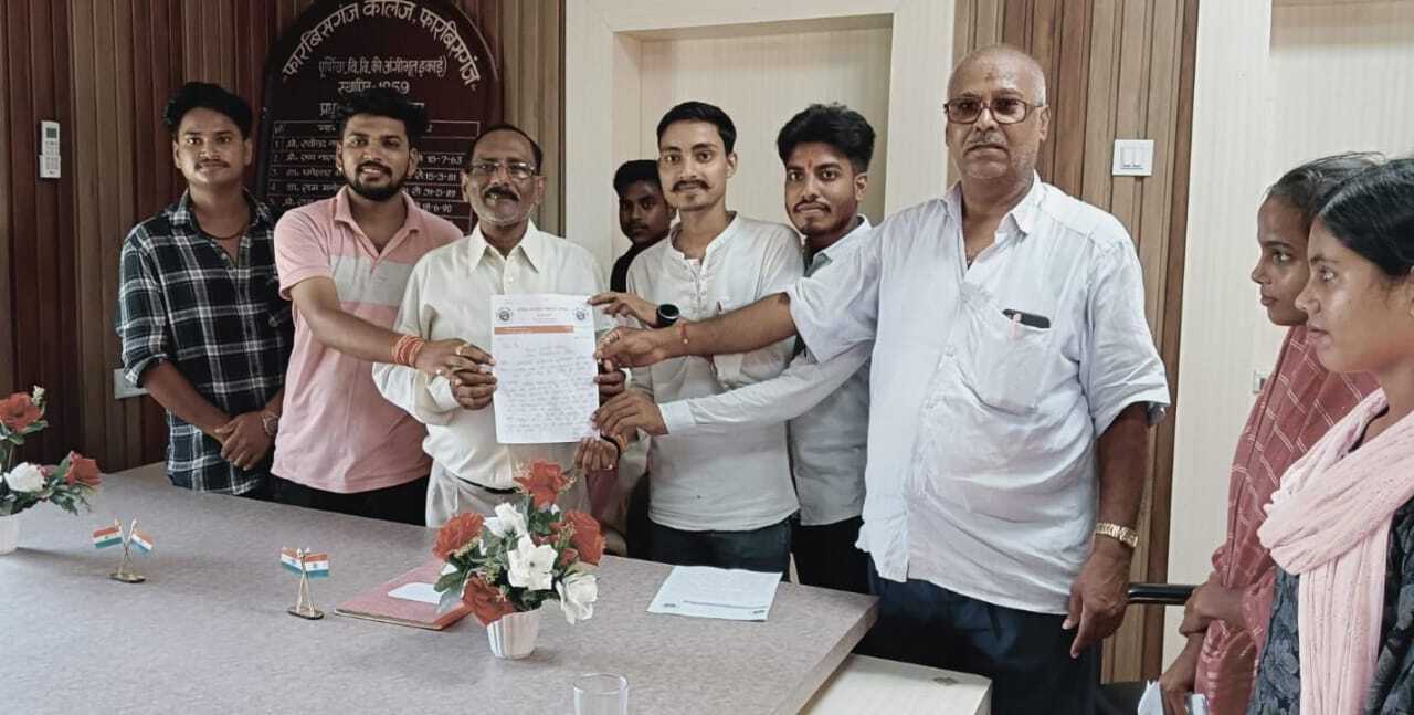 बरदाहा में स्टेशन निर्माण भारत व नेपाल के यात्रियों के लिए होगी सुविधाजनक: अभिषेक चौधरी