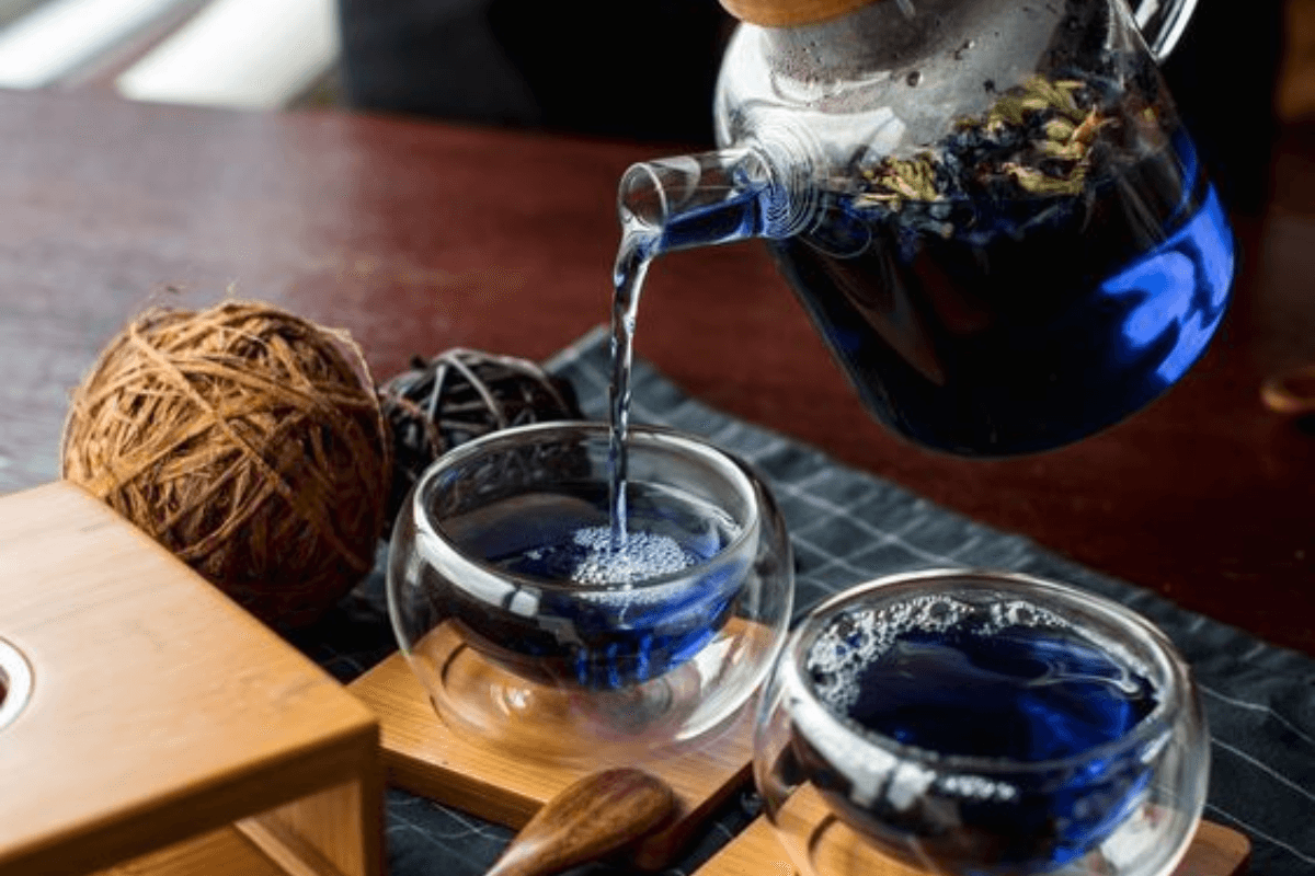 Aparajita Blue Tea/ Butterfly Pea Flower Tea: क्या आपने भी चखा है नीली चाय का स्वाद? Aparajita Blue Tea/ Butterfly Pea Flower Tea: क्या आपने भी चखा है नीली चाय का स्वाद?