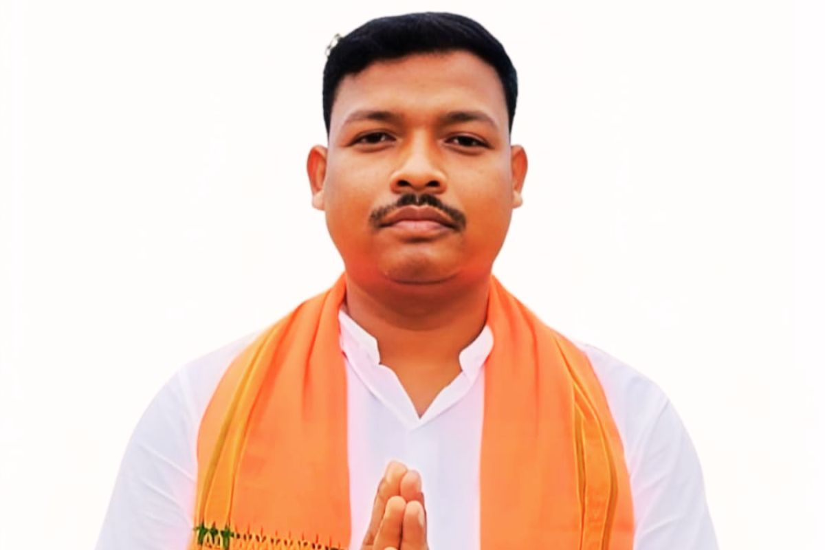 कौन हैं गमालियल हेम्ब्रम? हेमंत सोरेन के खिलाफ लड़ने जा रहे हैं चुनाव, ऐसा है पारा टीचर का सफर