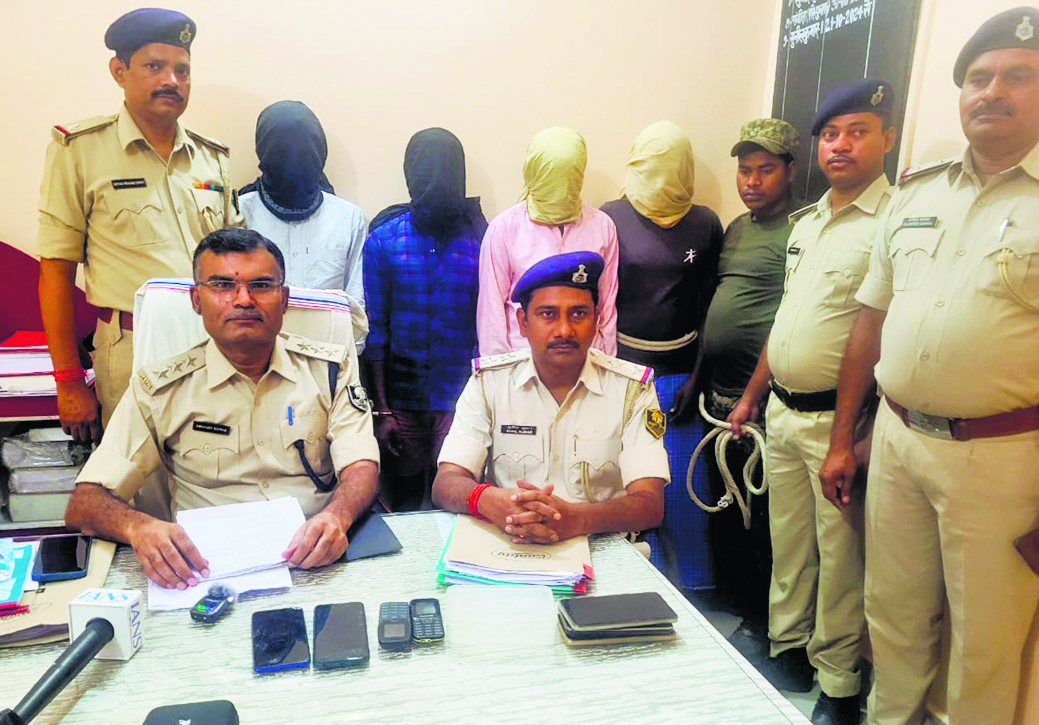 Jahanabad News : दोहरे हत्याकांड का पुलिस ने किया खुलासा, चार अपराधी गिरफ्तार