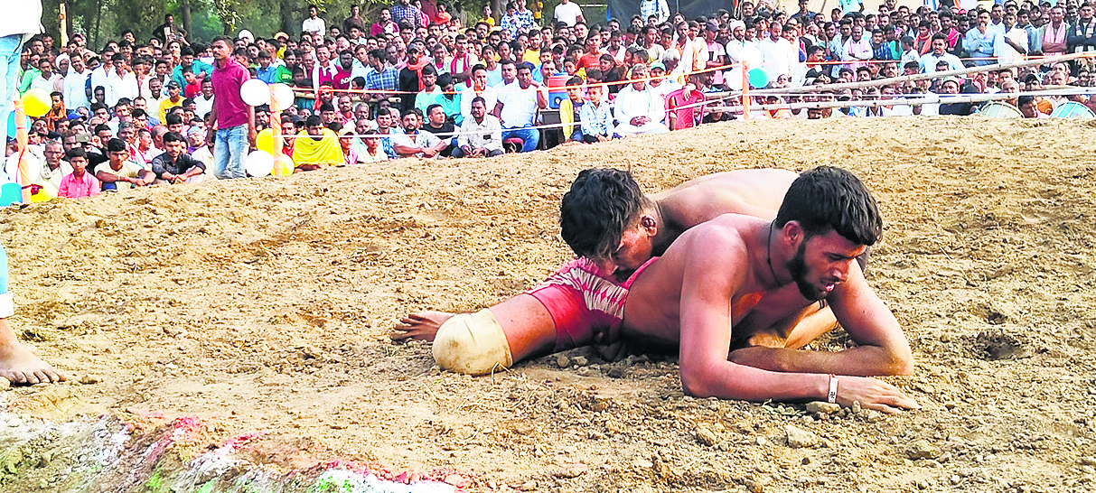 Gaya News : गाजियाबाद के रितेश पहलवान बने प्रथम पुरस्कार के विजेता
