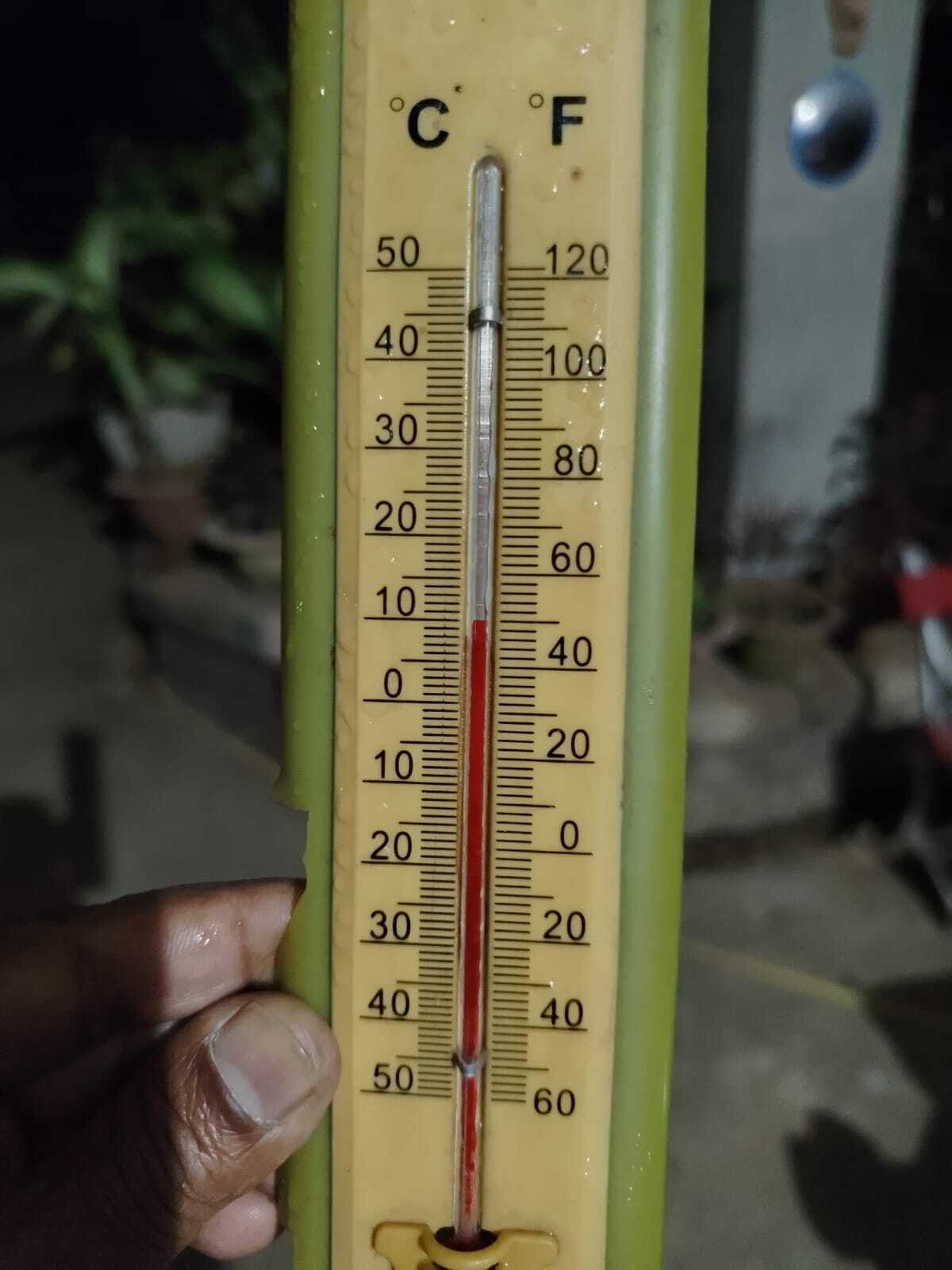 मौसम बदला, मैक्लुस्कीगंज में बढ़ी कनकनी