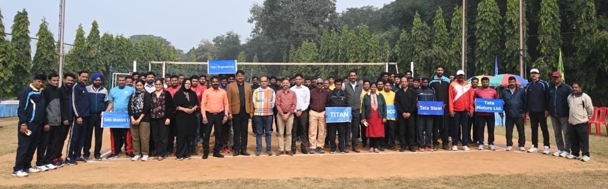 जेआरडी स्पोर्ट्स कॉम्प्लेक्स में इंटर कंपनी वॉलीबॉल टूर्नामेंट शुरू