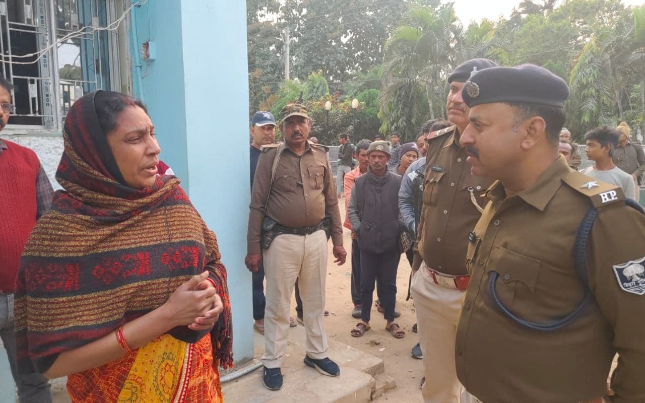 बांका में वर्चस्व की लड़ाई में गोली मारकर युवक की हत्या, बहुत कम उम्र में अपराध की दुनिया में रखा था कदम बांका में वर्चस्व की लड़ाई में गोली मारकर युवक की हत्या, बहुत कम उम्र में अपराध की दुनिया में रखा था कदम