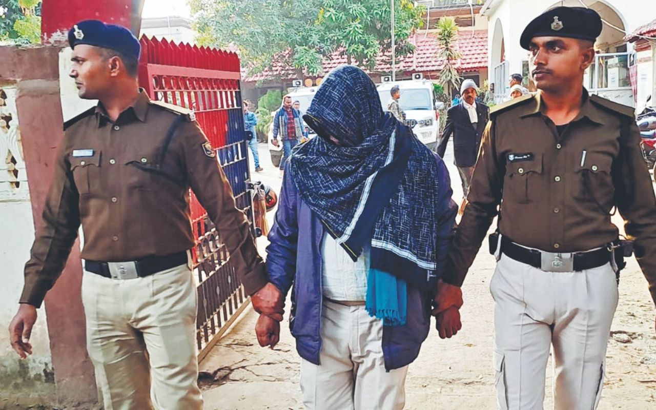 Bihar News: एसपी के पूछताछ में जॉलीवुड इंडस्ट्रीज के सीएमडी ने किया खुलासा, कहा- इन्वेस्टमेंट स्कीम का कारोबार था फर्जी