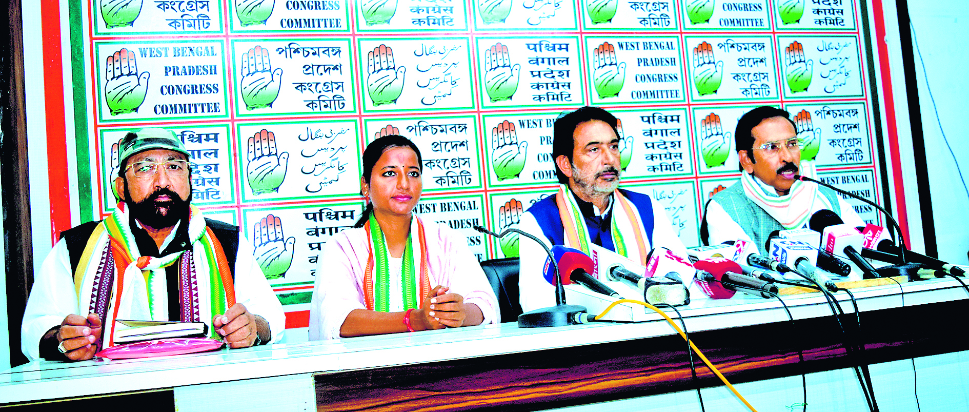 पश्चिम बंगाल में अकेले चलेगी कांग्रेस