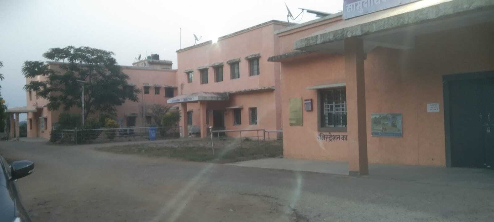 ग्रामीणों को सीएचसी में अल्ट्रासाउंड मशीन का नहीं मिल रहा लाभ
