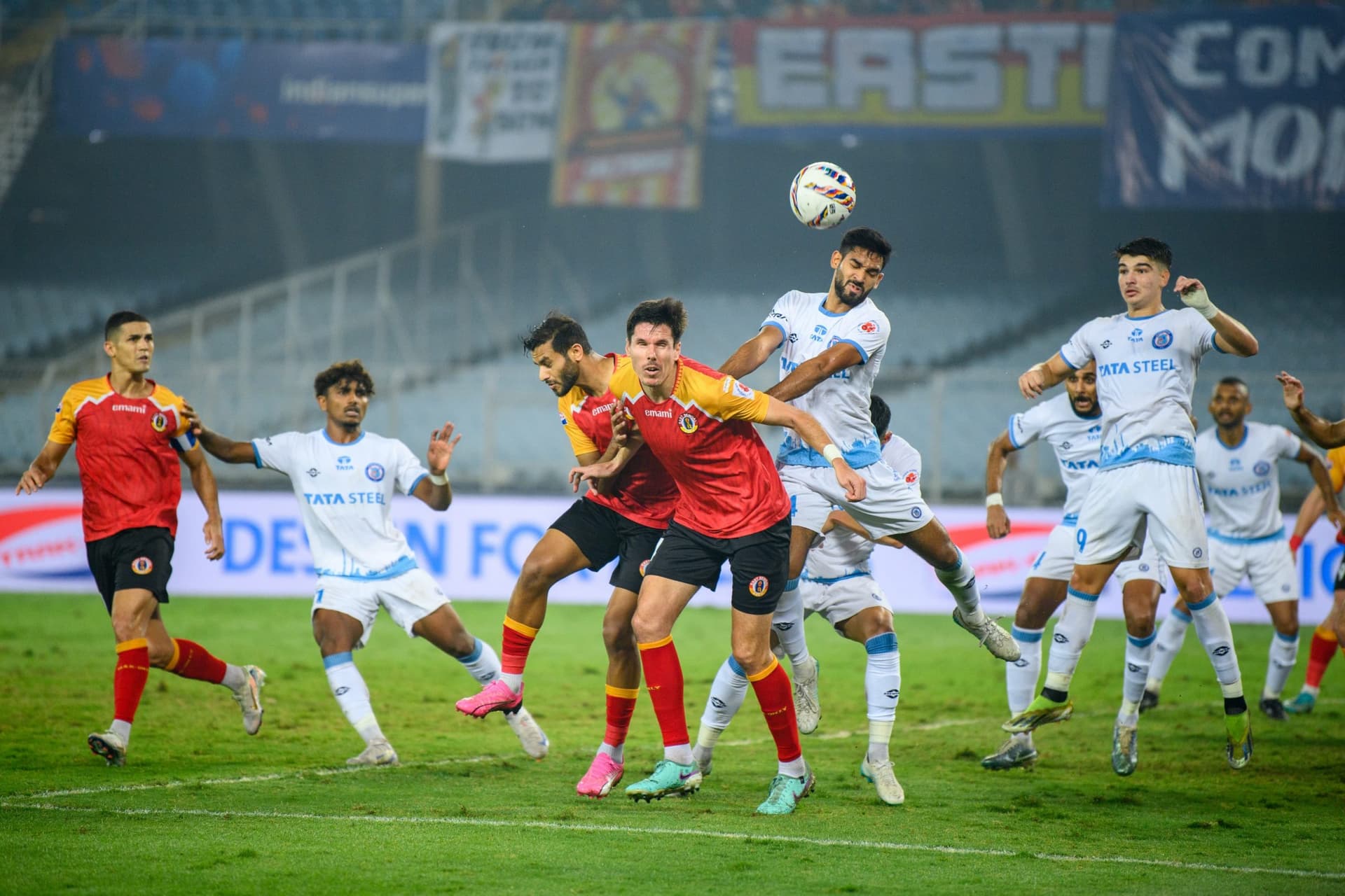 ईस्ट बंगाल एफसी ने जमशेदपुर एफसी को 1-0 से हराया