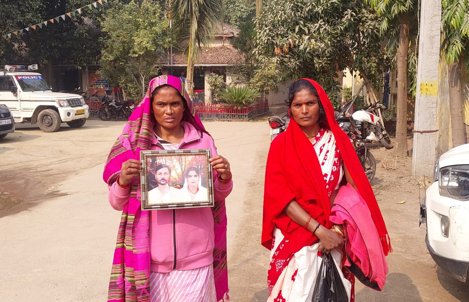 गाजियाबाद में शादी कर रहा था युवक, पत्नी को झूठ बोलकर कटिहार अपने घर पर कर रहा था दूसरी शादी