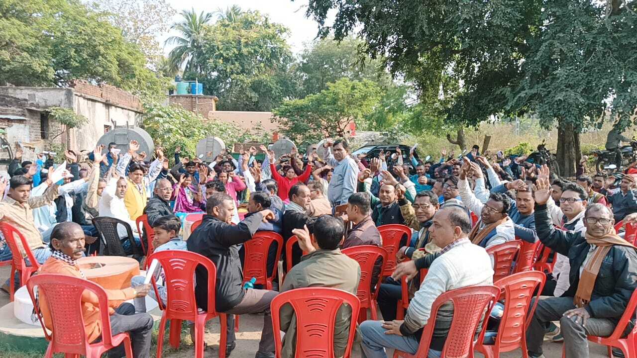 मां चंचला महोत्सव के ऐतिहासिक बनाने का लिया निर्णय