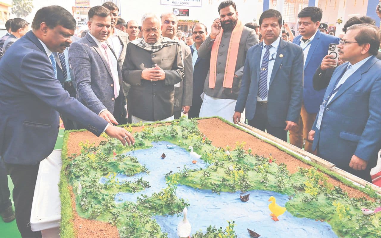सीएम नीतीश कुमार ने बेगूसराय को दिया 563 करोड़ की सौगात, मछुआरों के बीच बढ़ी उम्मीद की किरण