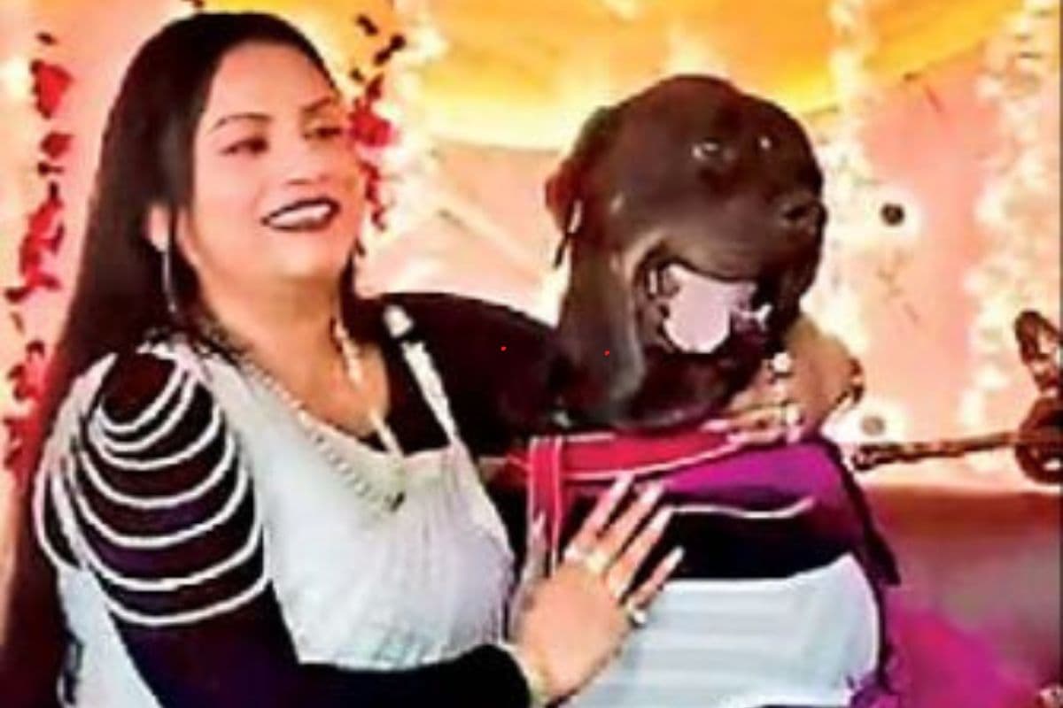 ऐसा प्रेम नहीं देखा होगा! झारखंड की इस महिला ने अपने डॉगी के बर्थडे पर खर्च कर डाले 5 लाख से अधिक