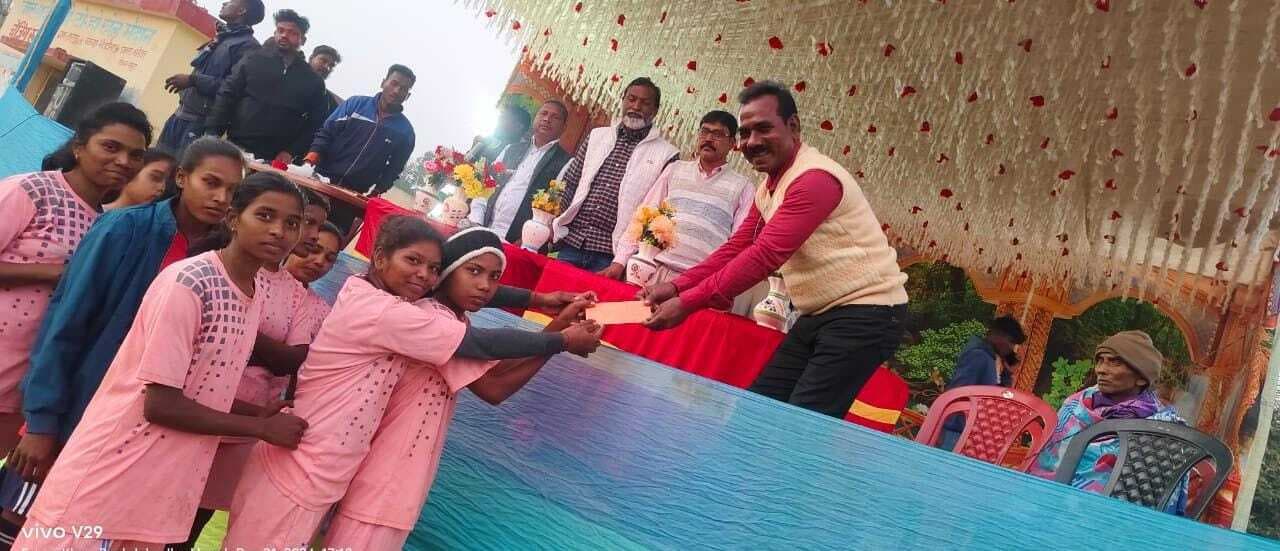 एफसी लव सिटी पाकुड़ ने एफसी पथरादाहा को एक गोल से हराया