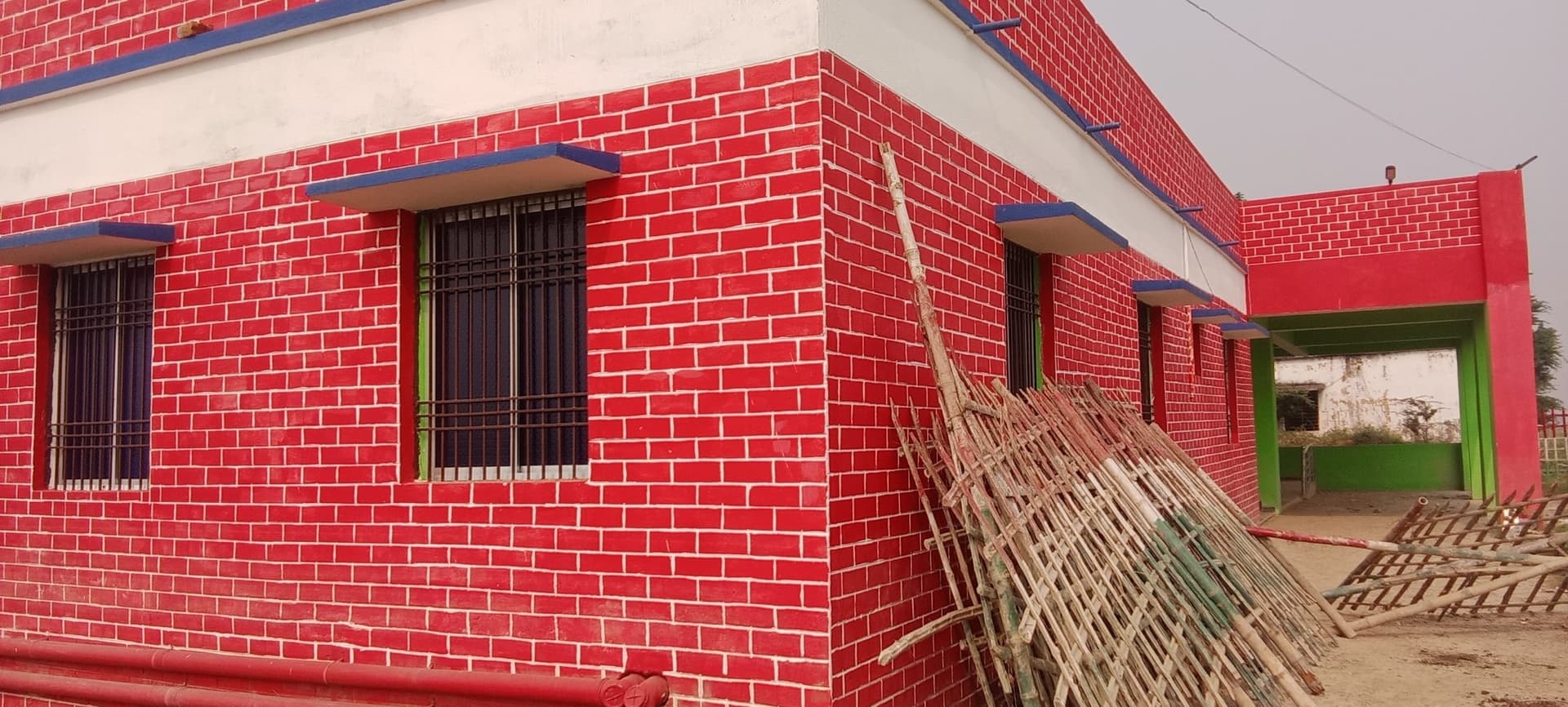 दानापुर में उद्घाटन की बाट जोह रहा दियारा का नवनिर्मित अस्पताल भवन