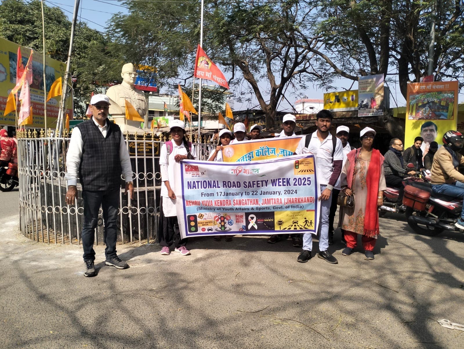 एनवायके ने सड़क सुरक्षा को लेकर निकाली जागरुकता रैली
