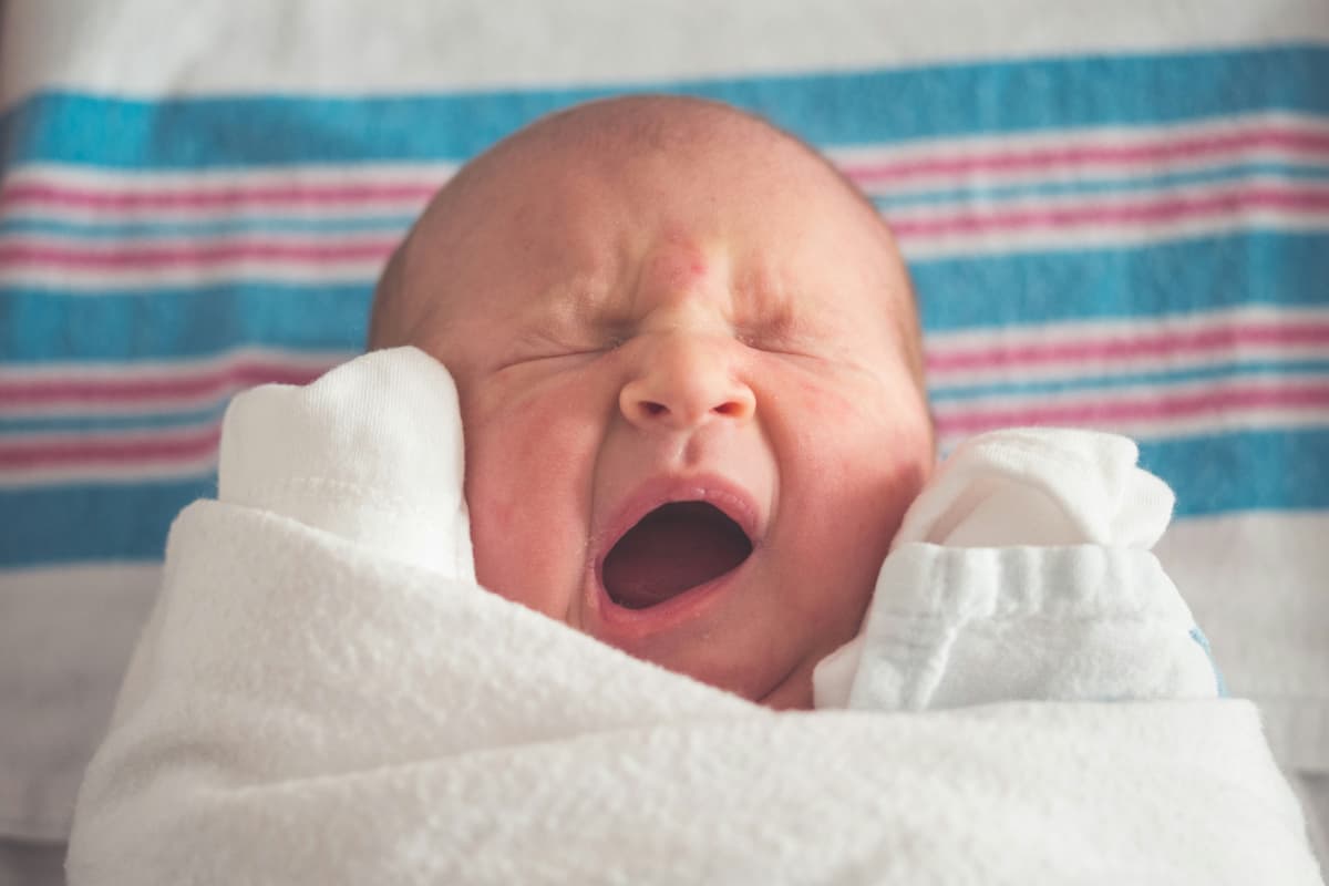 Baby Names: क्यूट से बेटे के लिए कर रहे ट्रेंडिंग और मॉडर्न नाम की तलाश? ये लिस्ट आएगी आपके काम