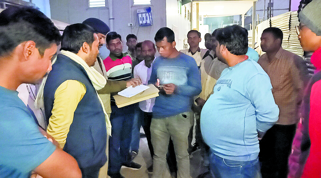 Jehanabad News : महिला की मौत के बाद सदर अस्पताल में परिजनों ने किया हंगामा