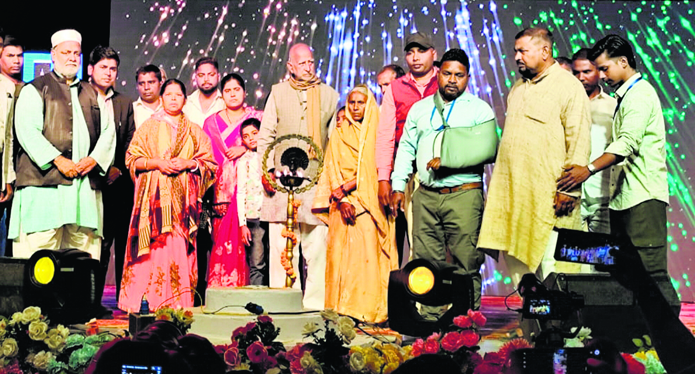 Jehanabad : शहीदों के परिजनों को किया गया सम्मानित
