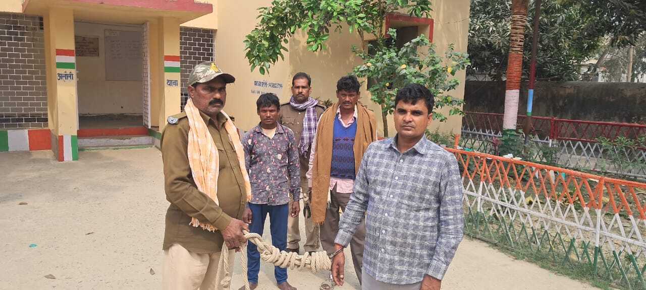 अपहरण मामले के आरोपित पूर्व मुखिया प्रतिनिधि सहित तीन गिरफ्तार