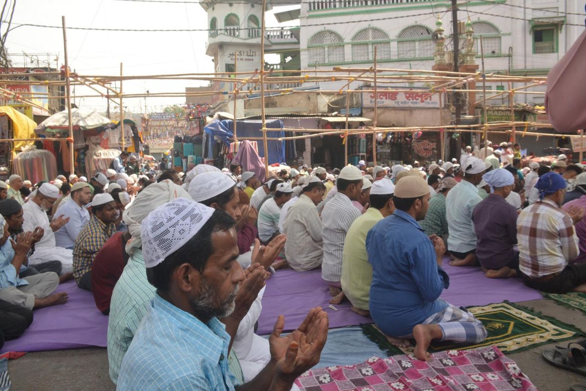 EID 2025: पटना में कब कहां होगी ईद की नमाज, तैयारी में जुटे अल्लाह के बंदे