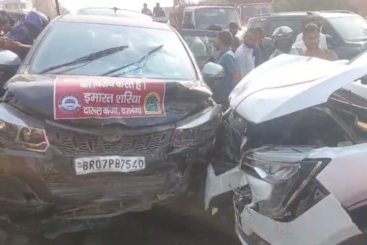 वक्फ संसोधन के खिलाफ प्रदर्शन कर लौट रहे प्रदर्शनकारियों का हुआ एक्सीडेंट, 3 घायल