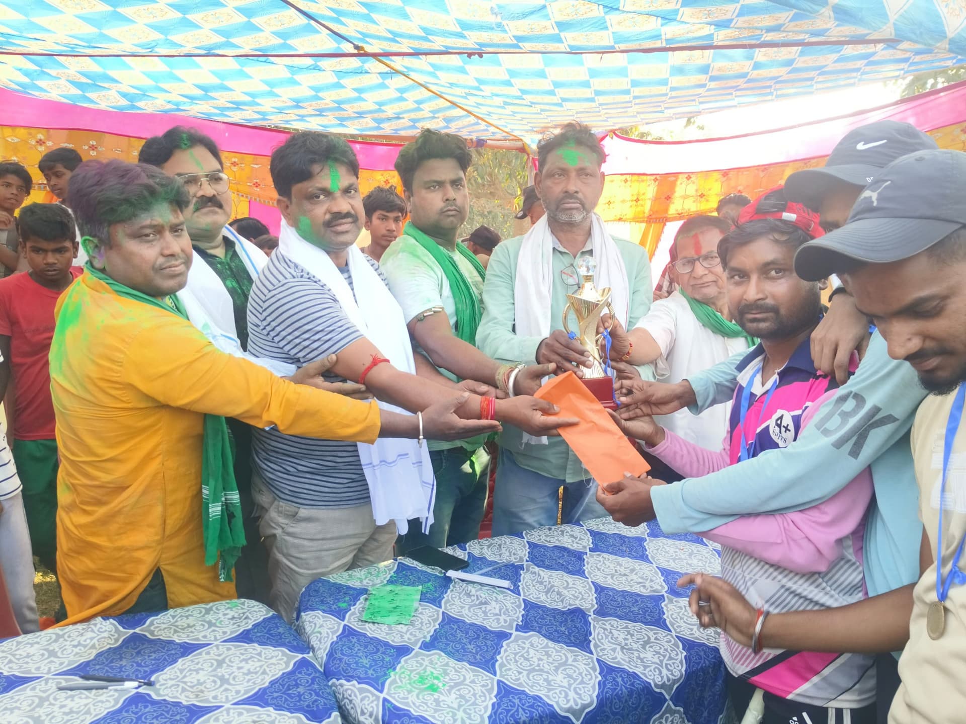 तीनपहाड़ टीम ने मंगलहाट को किया पराजित