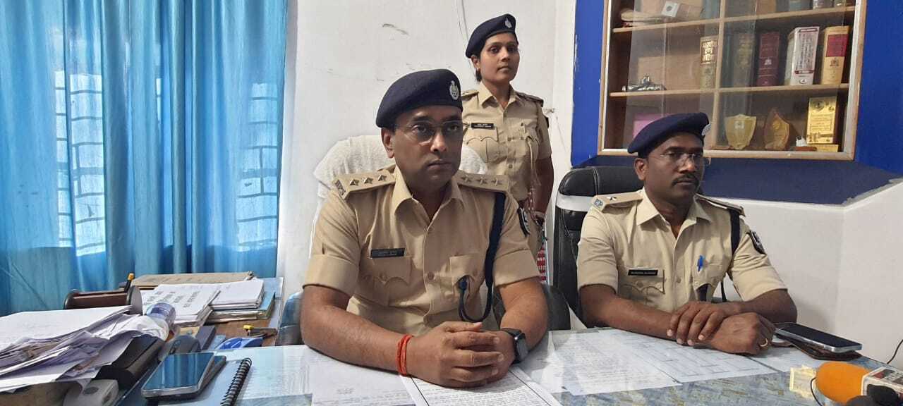 हत्याकांड का हुुआ खुलासा, चार गिरफ्तार