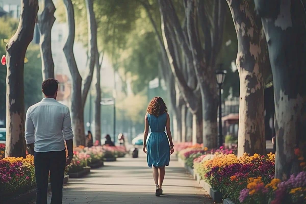 Relationship Tips: अगर आपके बॉयफ्रेंड में हैं ये गुण तो आज ही उससे बना लें दूरी, साथ रहने से पड़ेगा पछताना