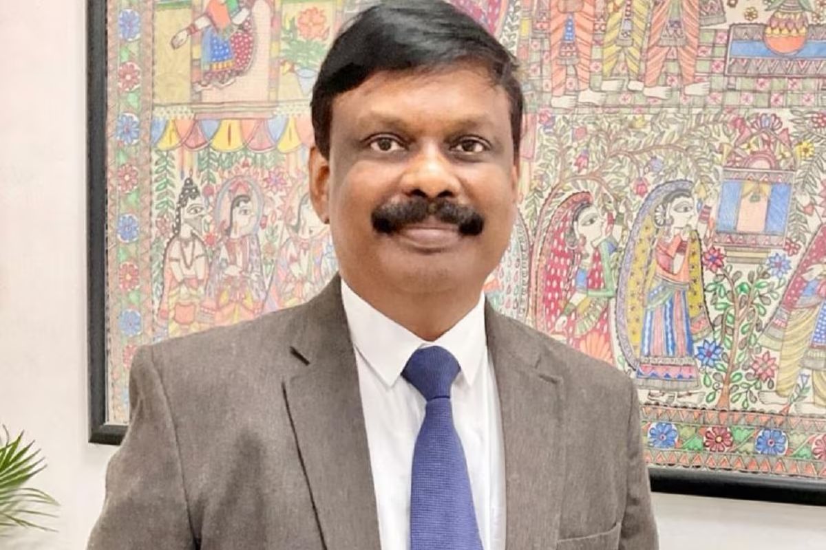 Bihar Education: बिहार के सभी DEO के लिए बड़ा निर्देश, ACS एस सिद्धार्थ के आदेश पर करना होगा ये काम
