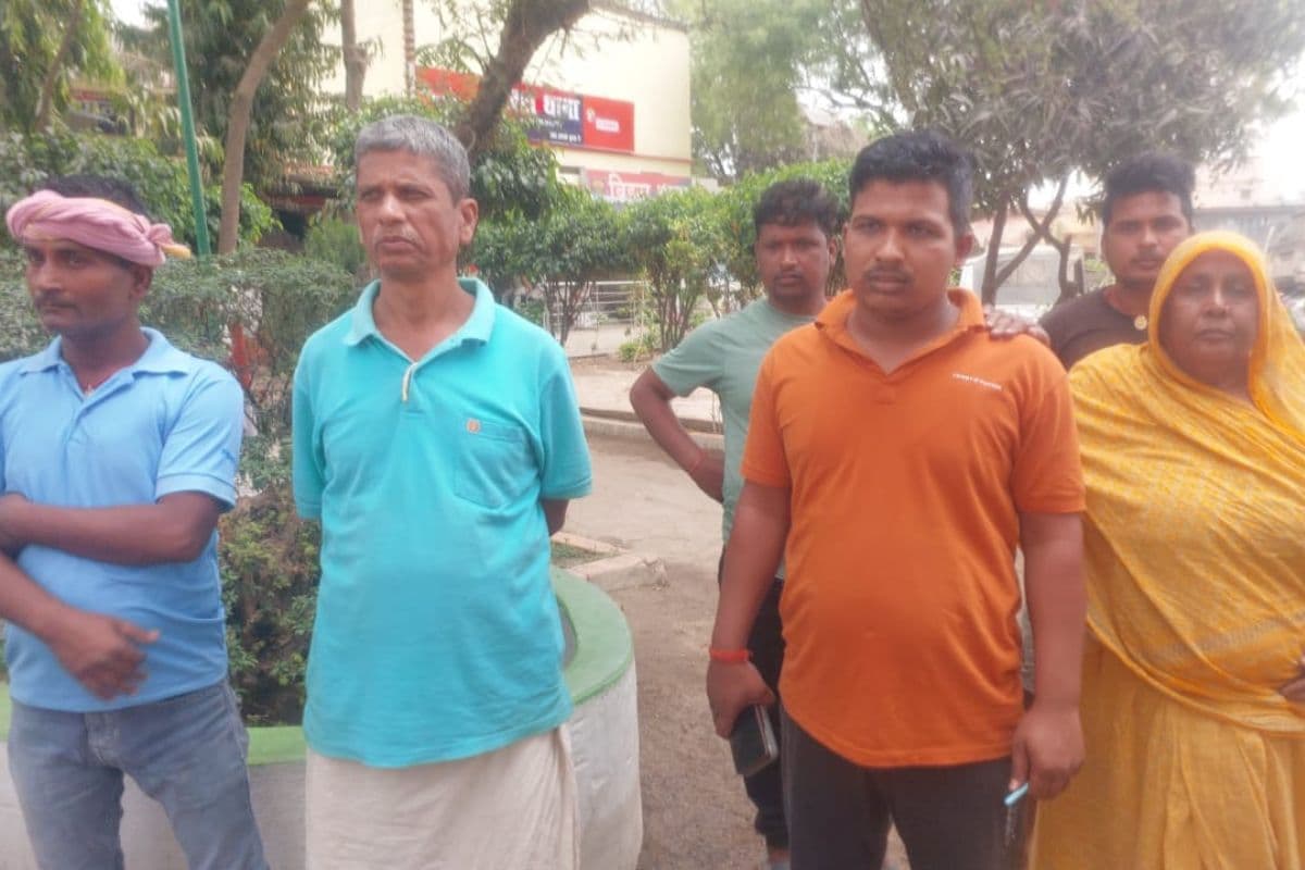 बिहार में रंगदारी का पैसा देने से पूर्व फौजी ने किया इंकार तो बदमाशों ने की गोलियों की बौछार, तीन लोग हुए घायल