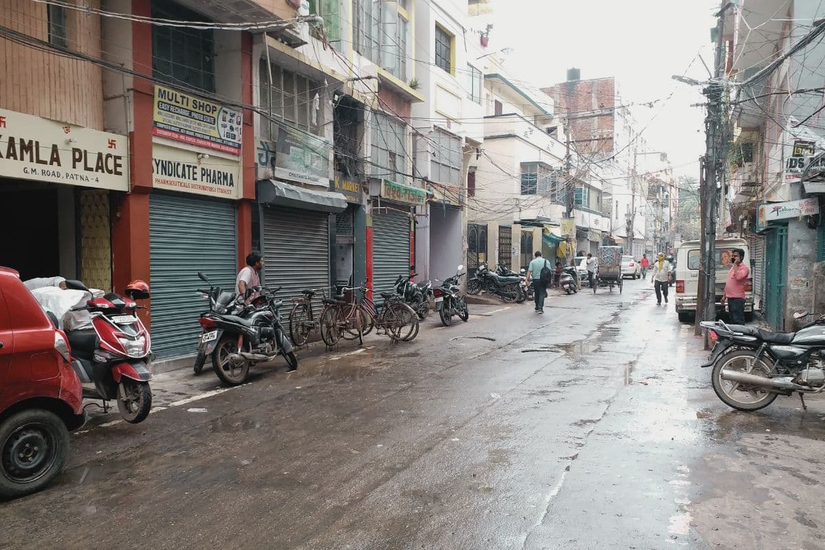 Bihar News: पहलगाम हमले के खिलाफ राज्य की सबसे बड़ी दवा मंडी आज बंद, रोजाना 20 करोड़ का होता है कारोबार