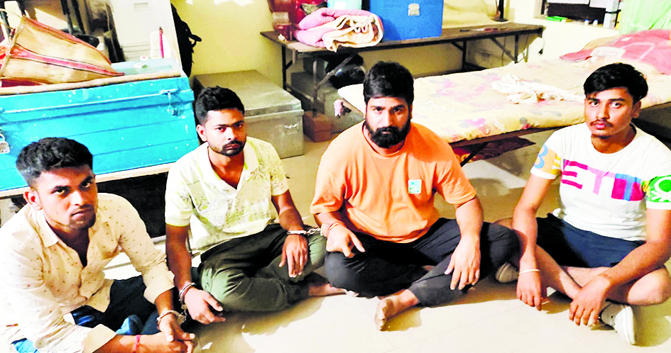 begusarai news : अंतरराज्यीय गिरोह के छह साइबर अपराधी गिरफ्तार