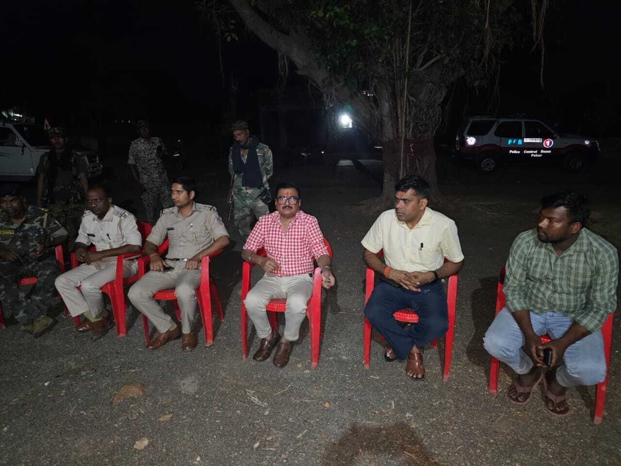बच्चा चोरी की अफवाहों के प्रति ग्रामीणों को किया जागरूक