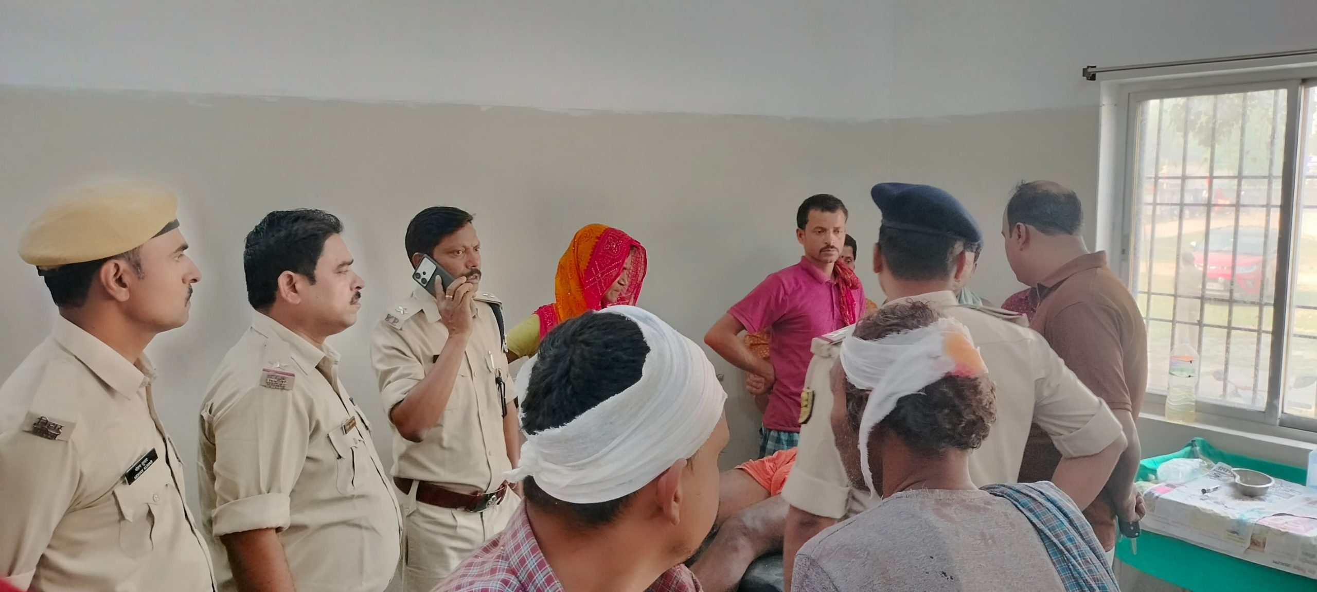 भूमि विवाद में मारपीट, डेढ़ दर्जन लोग जख्मी