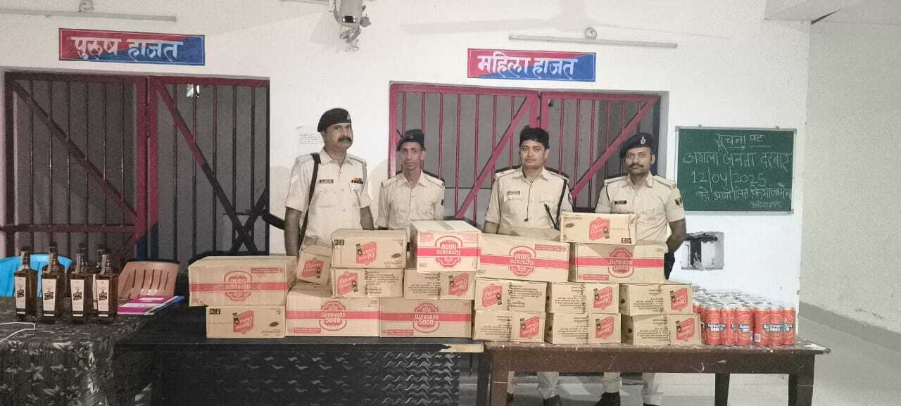कार से 322 लीटर विदेशी शराब जब्त, तस्कर फरार