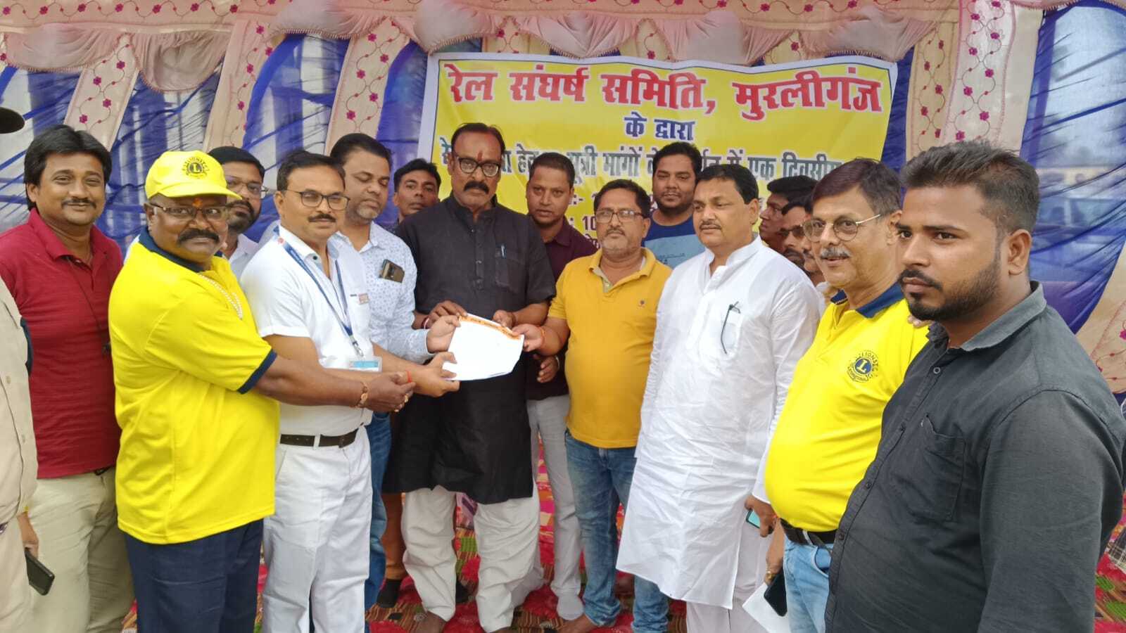 प्लेटफॉर्म का शीघ्र ऊंचीकरण नहीं हुआ तो होगा अनिश्चितकालीन धरना