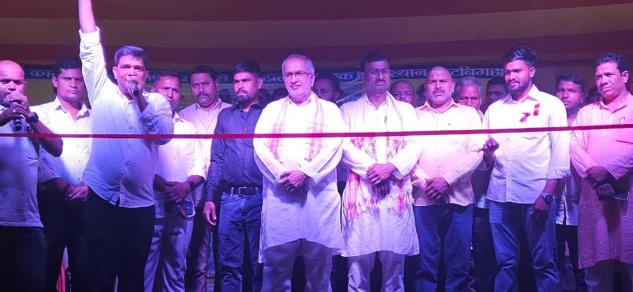 जागरण में श्रद्धालुओं ने लगाये भक्ति के सागर में गोते