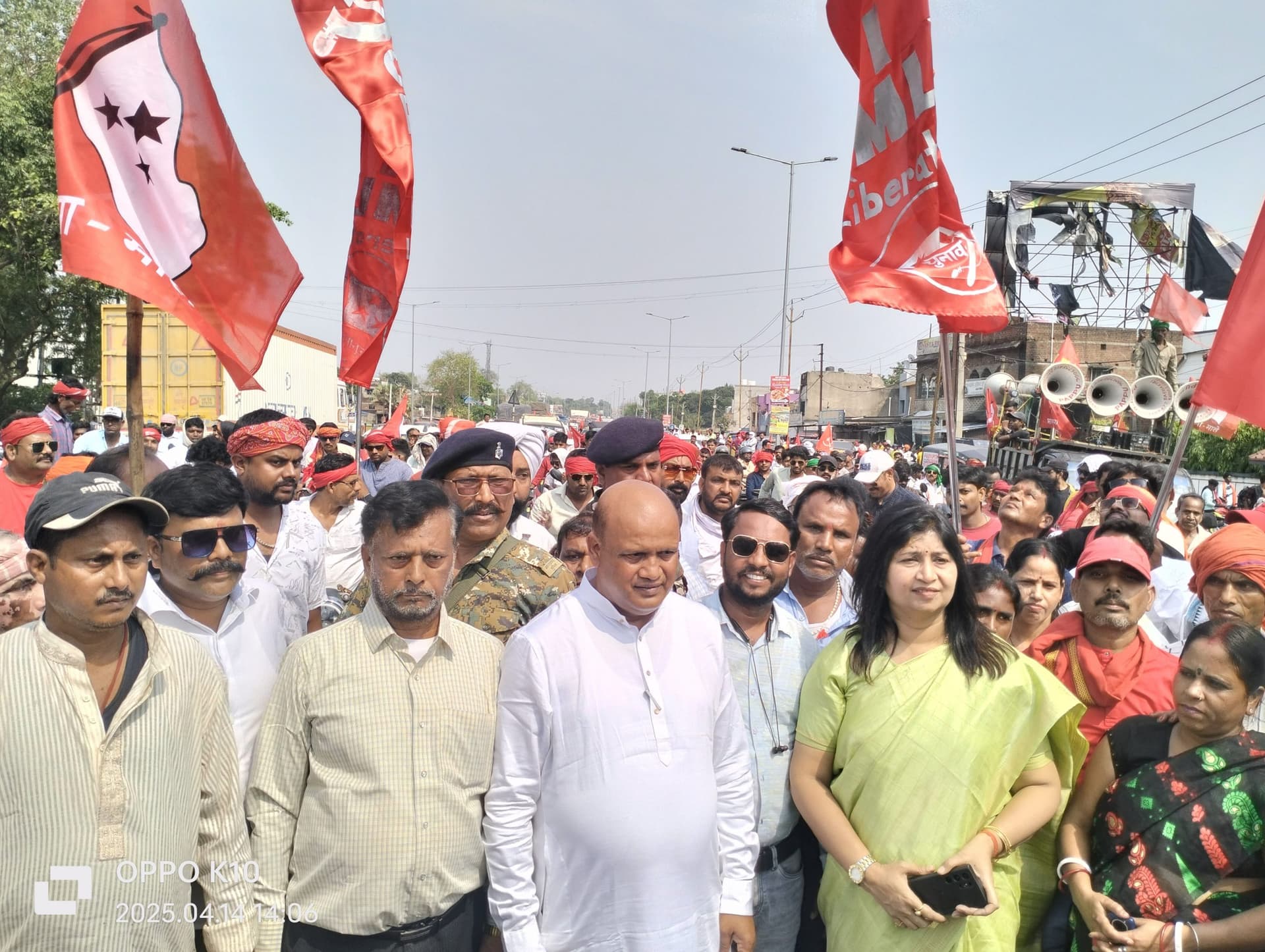 Dhanbad News: निरसा से निकला जुलूस, लगे गुरुदास चटर्जी अमर रहे के नारे