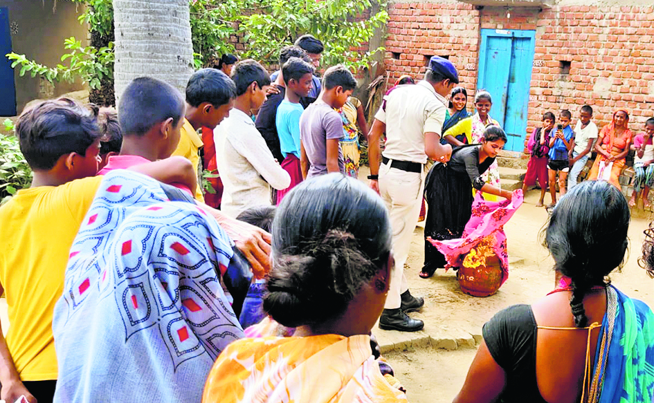 Jehanabad : मॉकड्रिल कर लोगों को दी गयी आग से बचाव की जानकारी