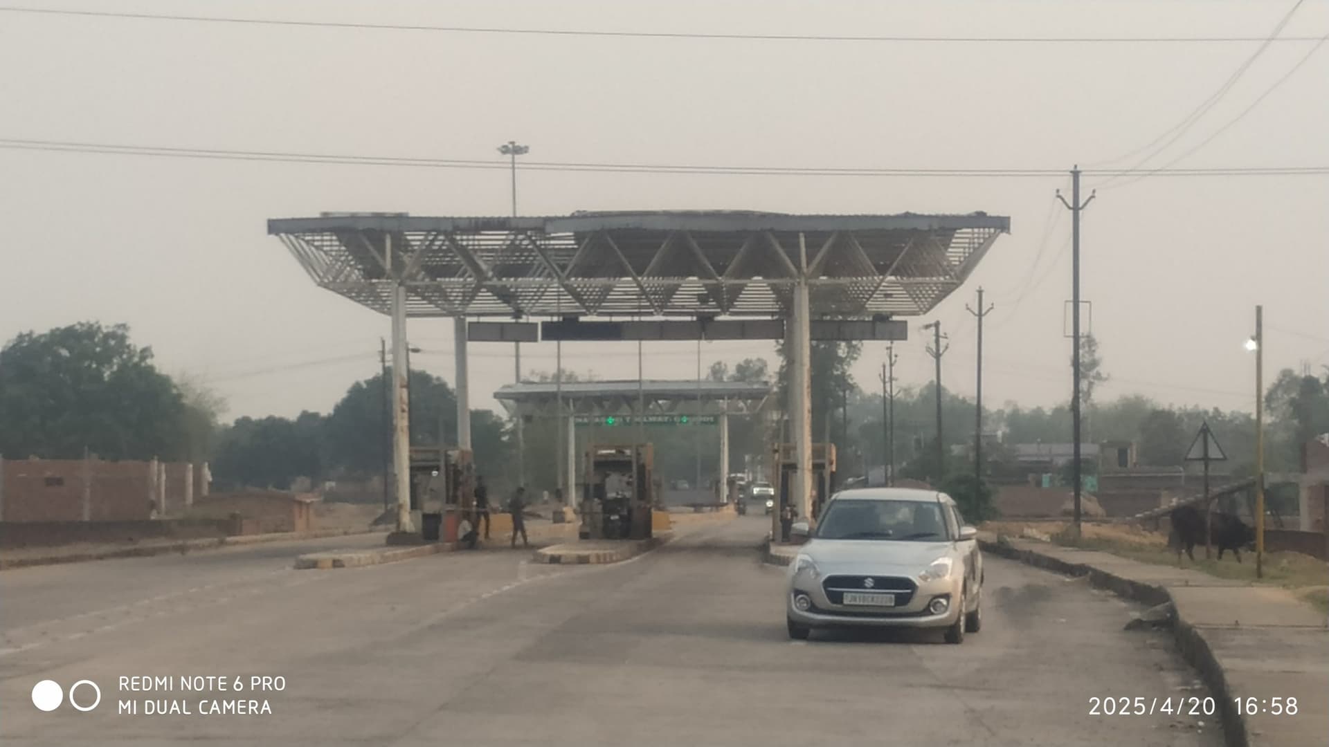 Giridih News: टोल में नहीं है बिजली, पानी व शौचालय की व्यवस्था