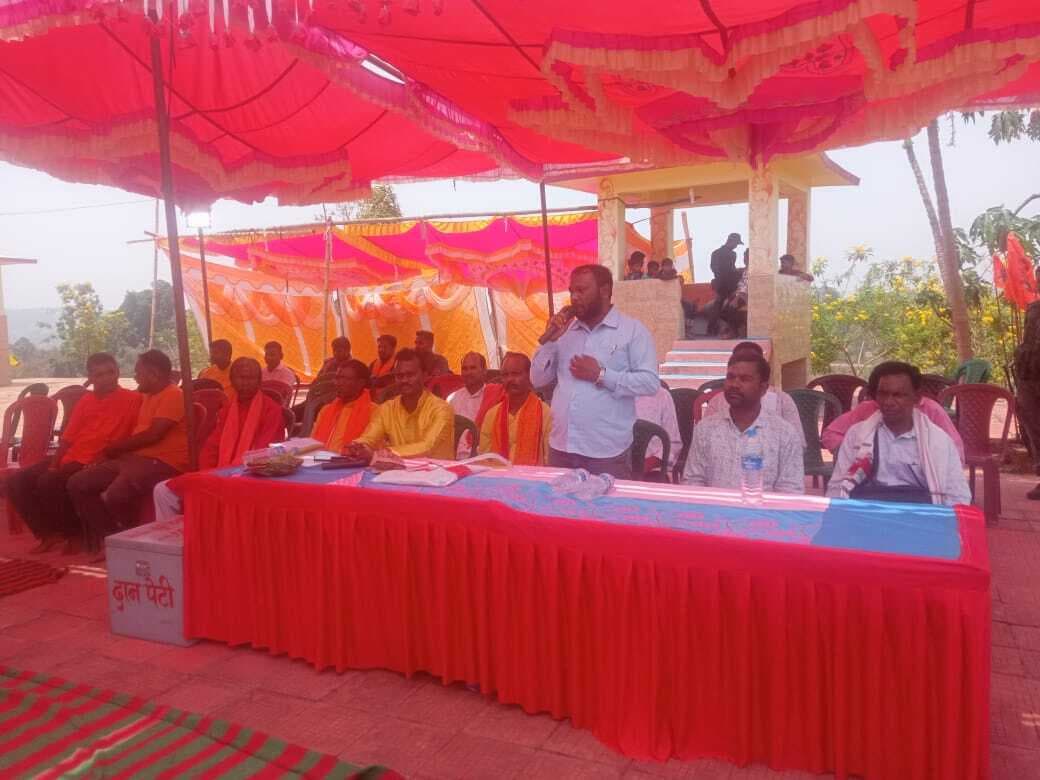 मंदिर की प्राण प्रतिष्ठा के वार्षिकोत्सव में उमड़े श्रद्धालु